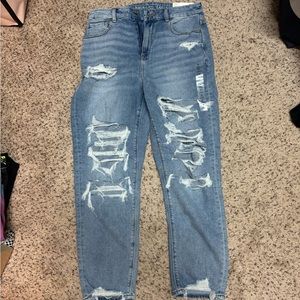 NWT AE Curvy Mom high rise jeans, stretch, size 30w/10